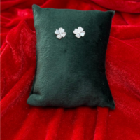 Elegant Flower Stud Earrings - Image 3