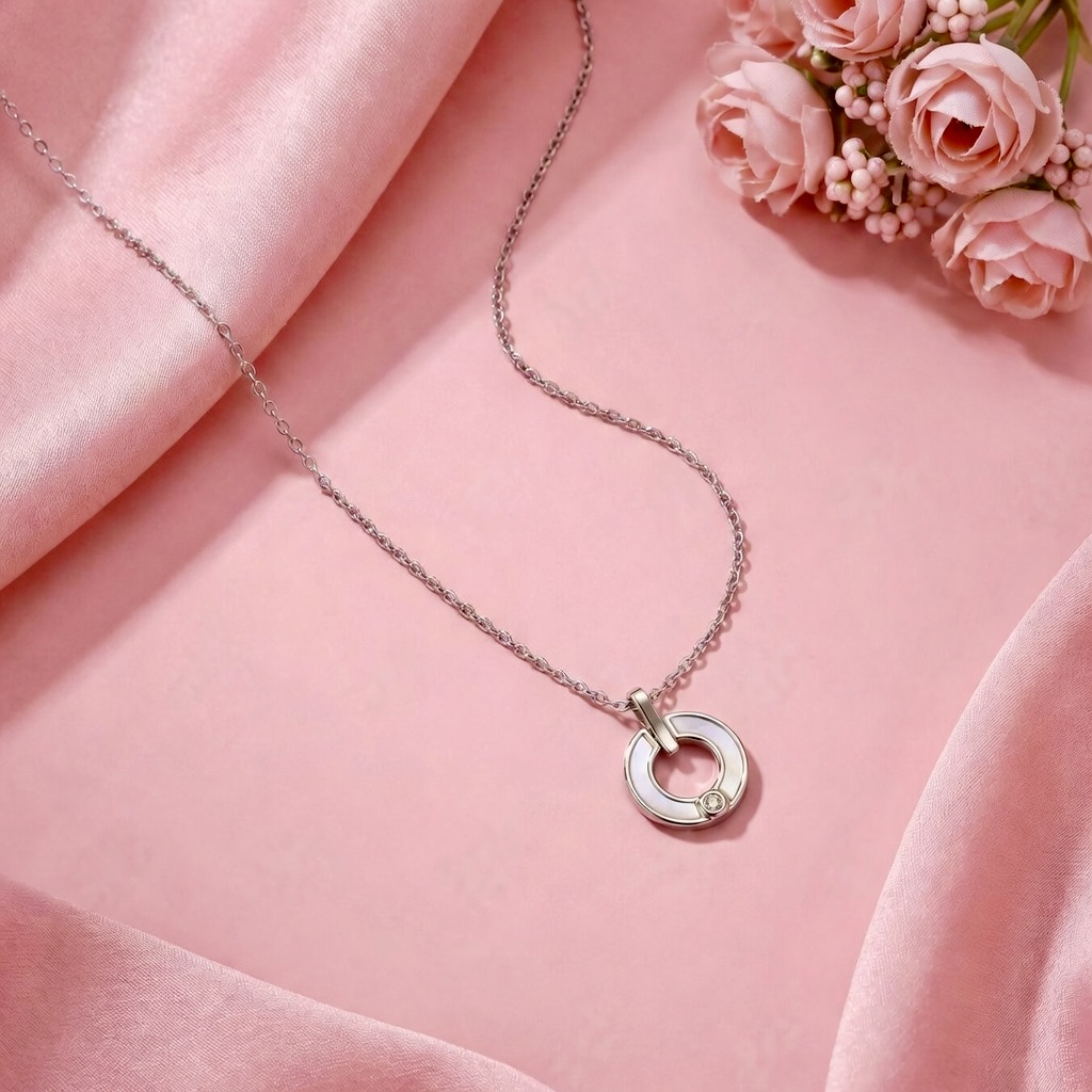 Silver Circle Pendant Necklace