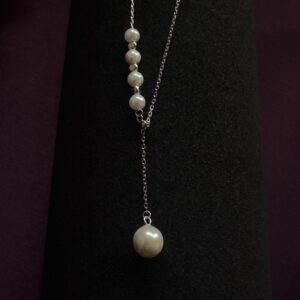 Elegant Pearl Drop Necklace - Image 3