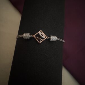 Silver Diamond-Cut Bracelet - Image 2