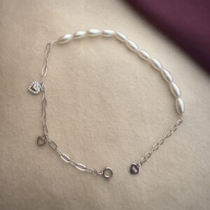 Classic Pearl Silver Bracelet - Image 2