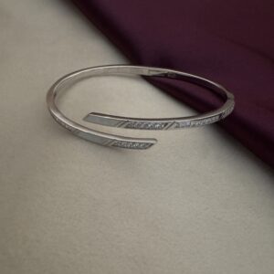 Silver Geometric Open-Band Bangle - Image 3