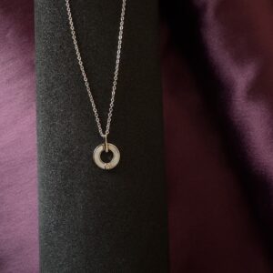 Silver Circle Pendant Necklace - Image 3