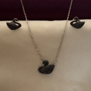 Black Swan Pendant Set - Image 2