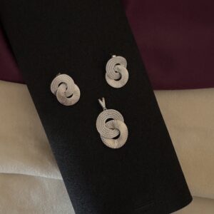 Interlocking Circle Pendant & Earring Set - Image 2